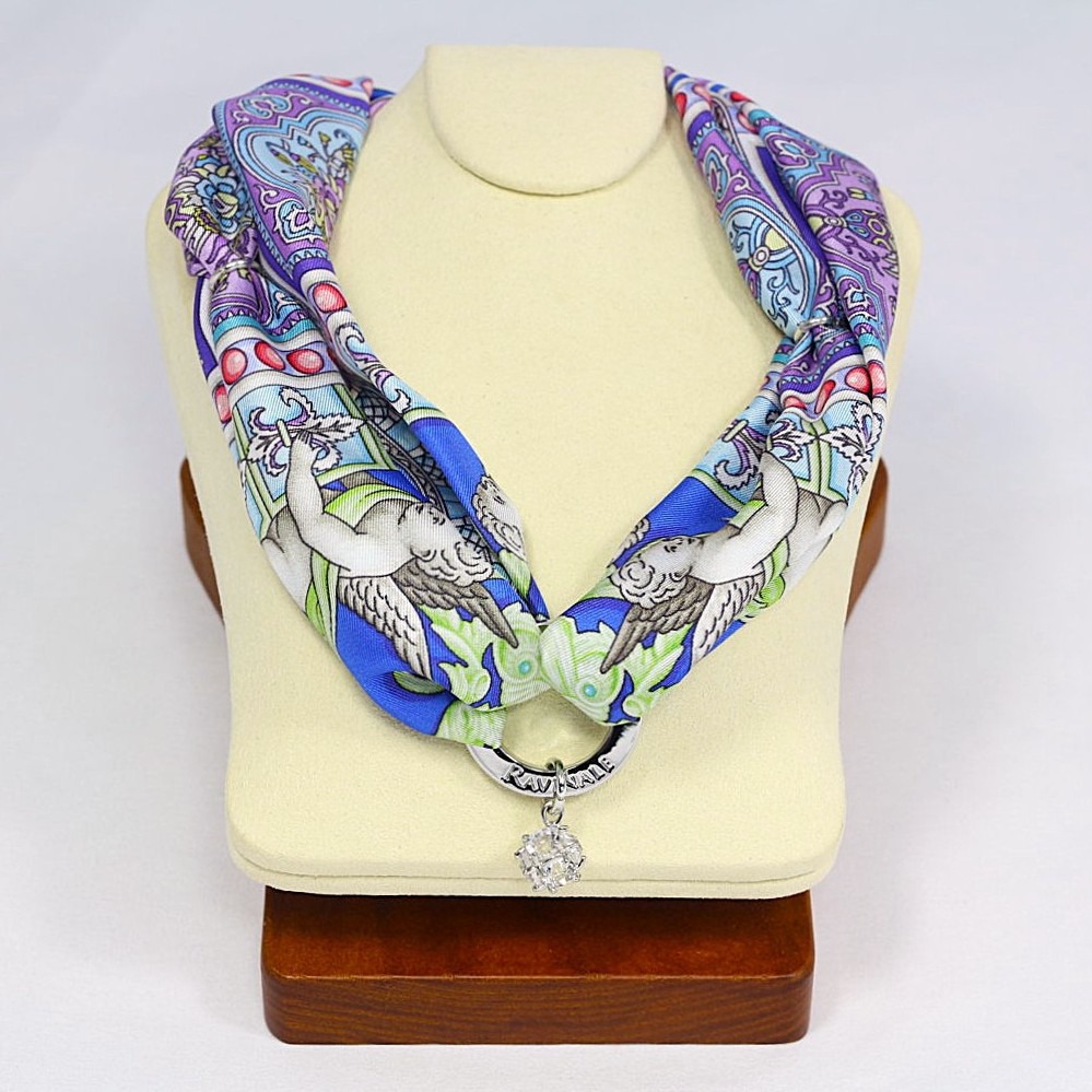Royal Uffizi Silk Necklace