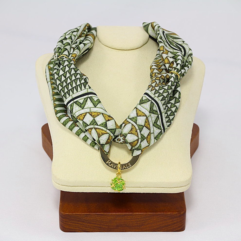 Golden Green Tarsia Marmorea Silk Necklace