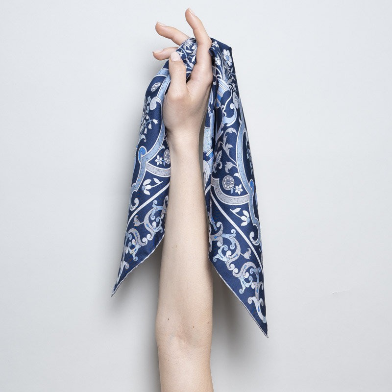 Navy Mosaico Fiorentino Bandana